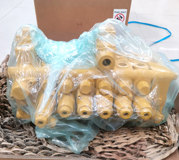 小松挖掘機分配器總成